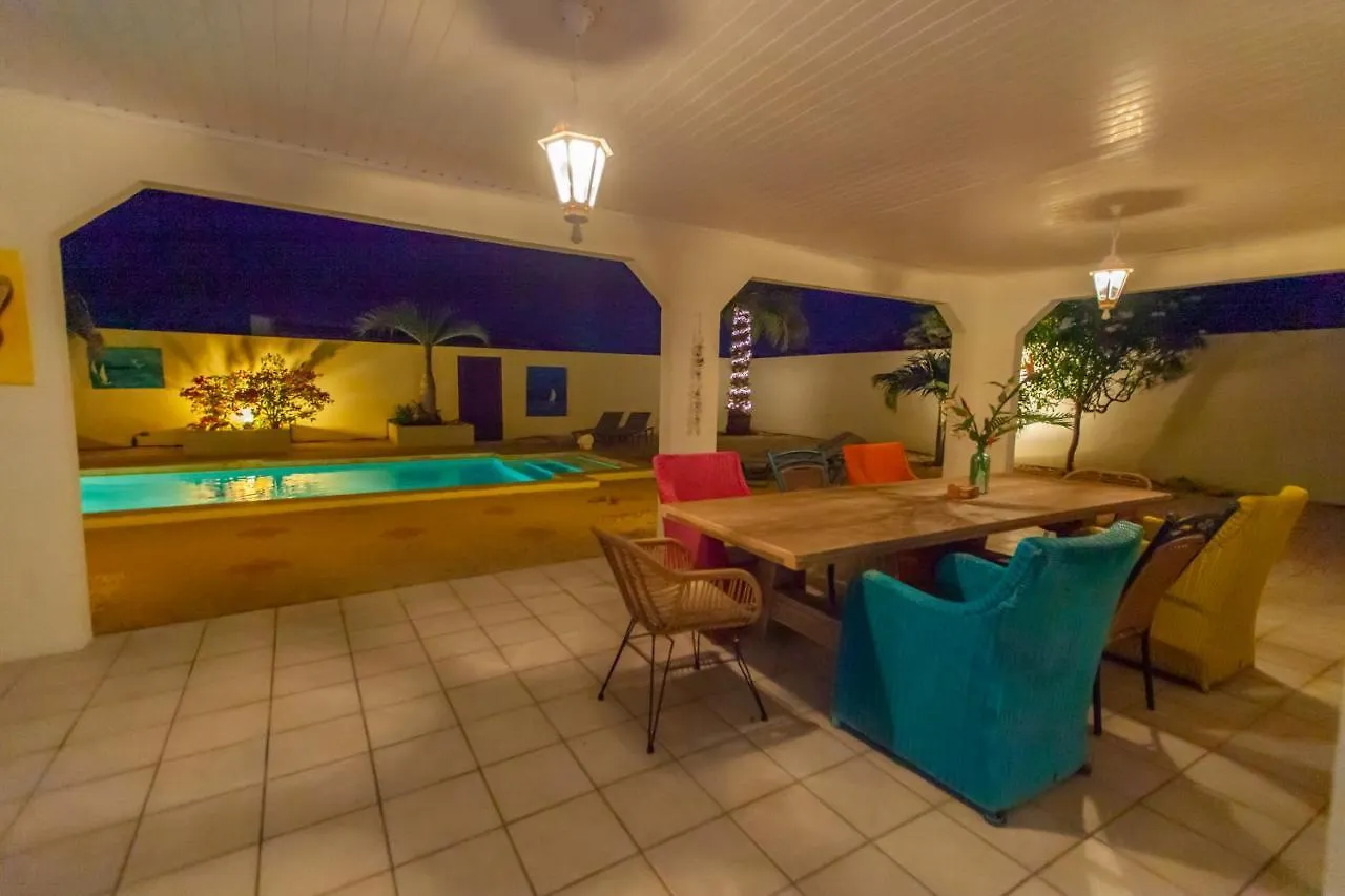 Sunny Palm Beach Villa 0*,  Aruba